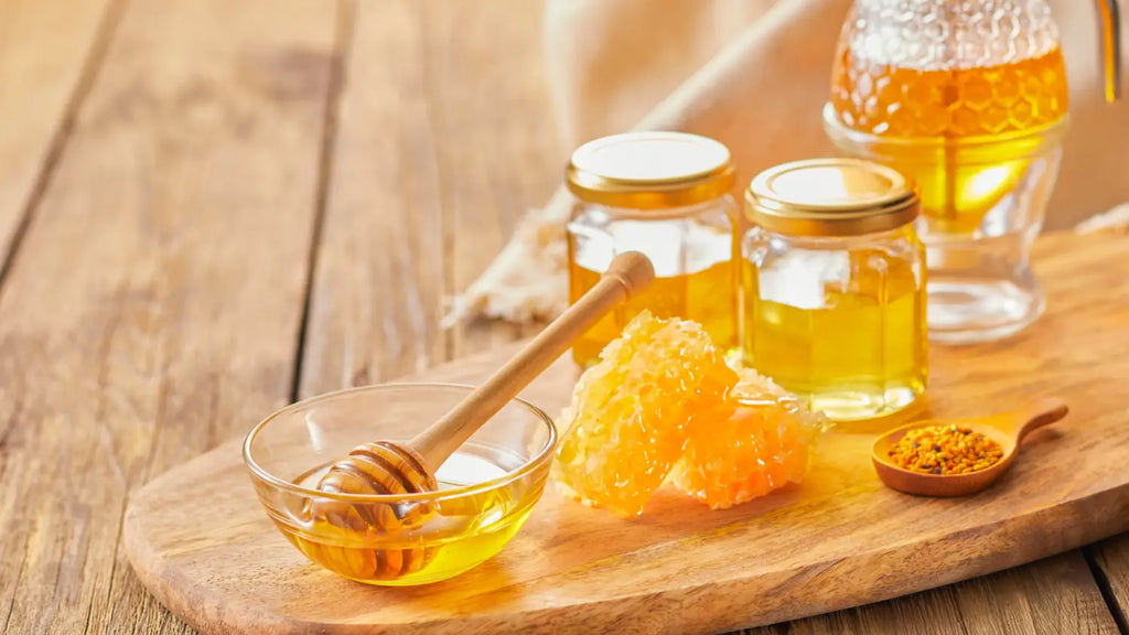 Honey and honey comb